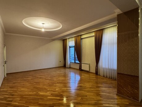 8 Noyabrda 3 otaqlı yeni tikili mənzil satılır, 151 m², 470 000 AZN, şəkil 5 / 12