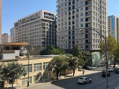 Сдаётся 2-комнатная квартира в новостройке, 28 May, 160 м², 5 000 AZN/мес, фото 4 / 12