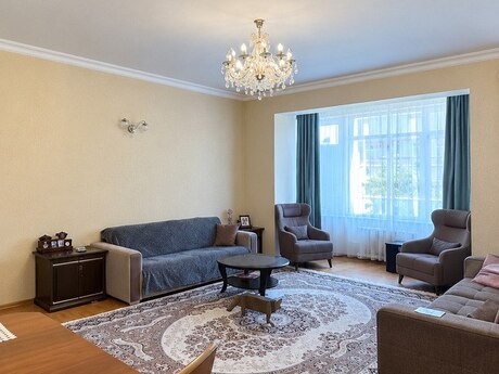 Elan №6558136 - Bakı, İçəri Şəhər m., 4 otaqlı, 143 m², 3/9 mərtəbə