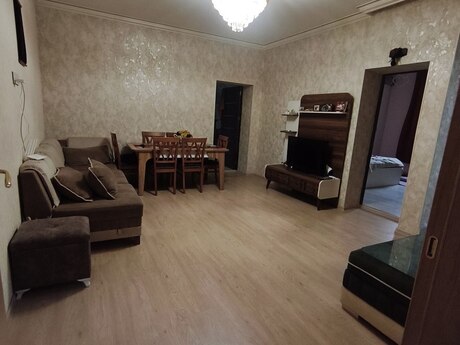 5 otaq · 50 m²