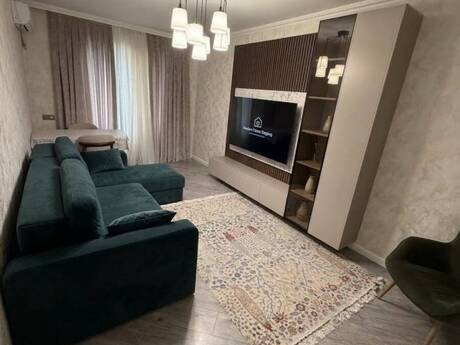 Объявление №6558177 - Баку, м. Ази Асланов, 4-комн., 110 м², 4/9 этаж