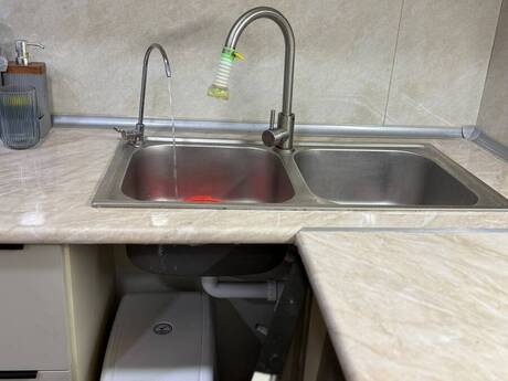 Bakıxanovda 2 otaqlı yeni tikili mənzil kirayə verilir, 85 m², 700 AZN/ay, şəkil 3 / 12