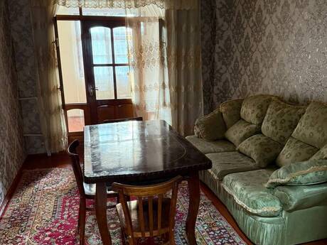 Сдаётся 3-комнатная квартира в старом фонде, Neftçilər, 50 м², 600 AZN/мес, фото 3 / 8