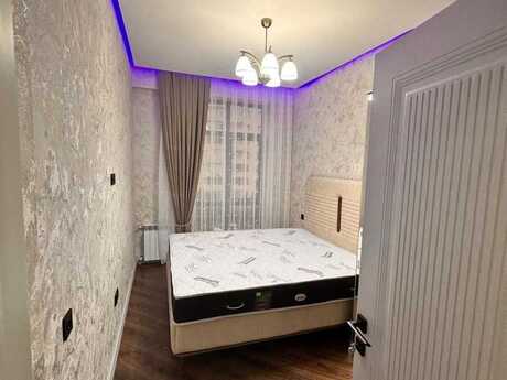 1 otaq · 40 m² · 4/17 mərtəbə, Qara Qarayev