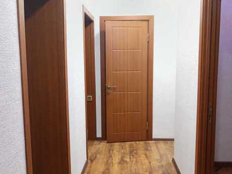Gənclikdə 3 otaqlı köhnə tikili mənzil satılır, 85 m², 280 000 AZN, şəkil 2 / 12