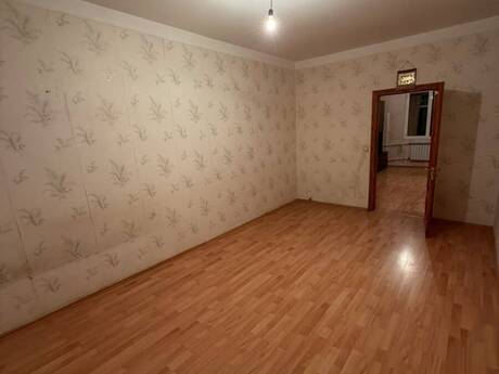 Nəsimidə 2 otaqlı köhnə tikili mənzil kirayə verilir, 50 m², 350 AZN/ay, şəkil 3 / 6