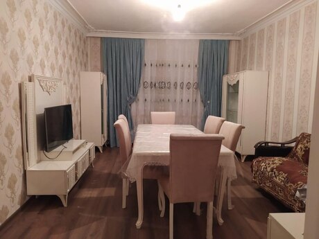Объявление №6558381 - Баку, м. Автовокзал, 3-комн., 72 м², 2/5 этаж