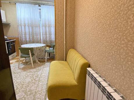 Əhmədlidə 3 otaqlı köhnə tikili mənzil satılır, 80 m², 205 000 AZN, şəkil 3 / 12