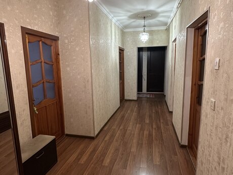 5 otaq · 120 m² · 4/9 mərtəbə, Yeni Günəşli