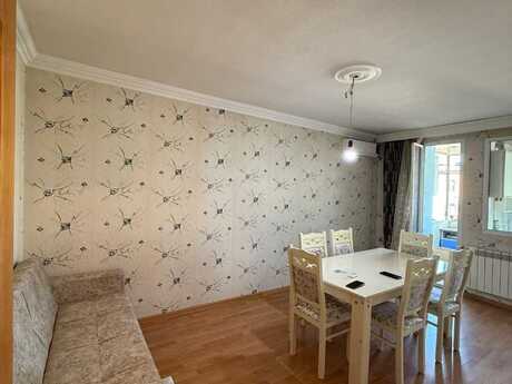 Elan №6558413 - Bakı, Nərimanov r., 2 otaqlı, 74 m², 5/5 mərtəbə