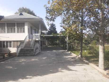5 otaq · 100 m², Nardaran