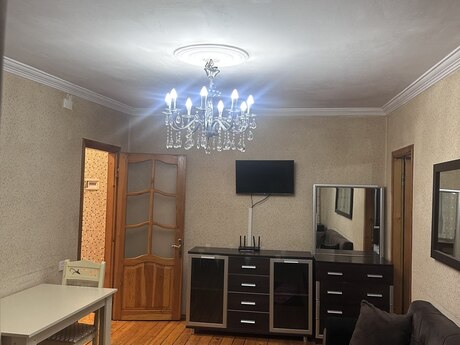 3 otaq · 65 m² · 5/5 mərtəbə, Nəriman Nərimanov