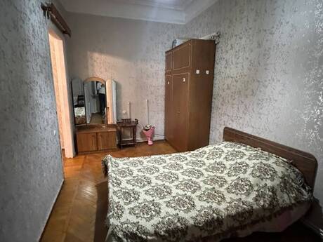 Сдаётся 3-комнатная квартира в старом фонде, Nəriman Nərimanov, 90 м², 700 AZN/мес, фото 4 / 8