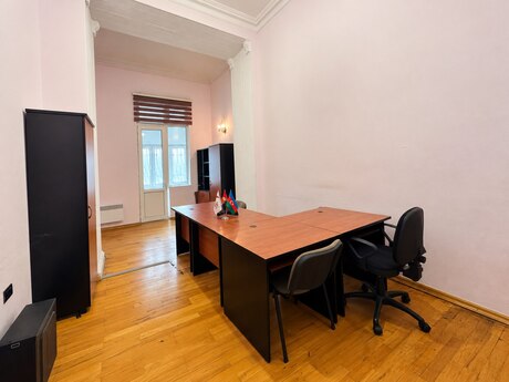 Sahildə ofis satılır, 400 m², 1 200 000 AZN, şəkil 5 / 12