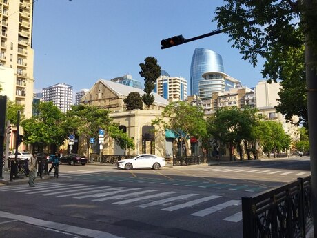 3-room old-build apartment for rent in Sahil, 80 m², 1 000 AZN/mo, photo 5 / 12