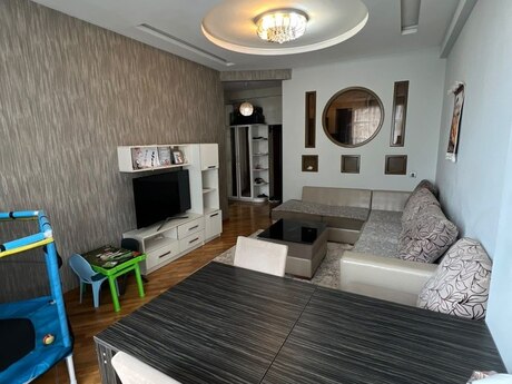 8 Noyabrda 2 otaqlı yeni tikili mənzil kirayə verilir, 55 m², 600 AZN/ay, şəkil 2 / 11
