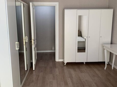 Elan №6558593 - Bakı, Bayıl q., 2 otaqlı, 83 m², 7/19 mərtəbə