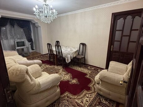 Elan №6558565 - Bakı, Nəriman Nərimanov m., 2 otaqlı, 50 m², 4/5 mərtəbə