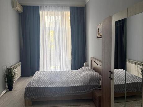 Sahildə 2 otaqlı köhnə tikili mənzil kirayə verilir, 65 m², 1 200 AZN/ay, şəkil 4 / 8