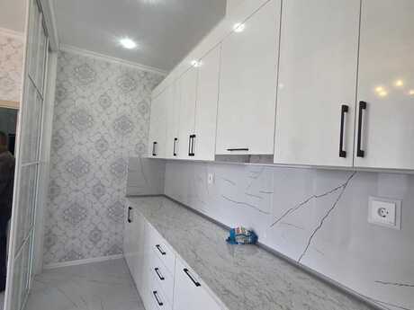 Neftçilərdə 2 otaqlı yeni tikili mənzil satılır, 65 m², 149 600 AZN, şəkil 3 / 9