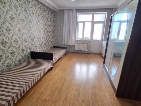 Neftçilərdə 2 otaqlı yeni tikili mənzil kirayə verilir, 70 m², 600 AZN/ay, şəkil 4 / 9