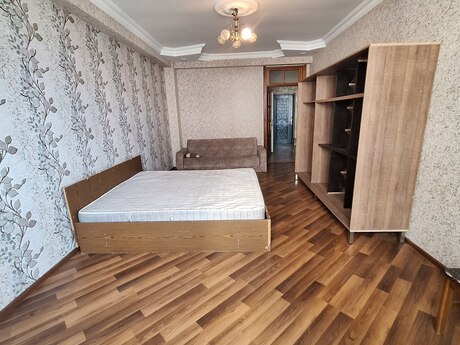 Neftçilərdə 2 otaqlı yeni tikili mənzil kirayə verilir, 70 m², 600 AZN/ay, şəkil 2 / 9
