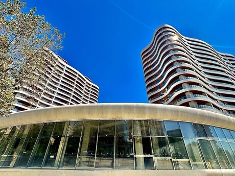 3 otaq · 144 m² · 4/18 mərtəbə, Gənclik