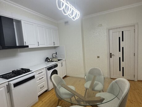 Yeni Ramanada 4 otaqlı yeni tikili mənzil kirayə verilir, 110 m², 450 AZN/ay, şəkil 5 / 12