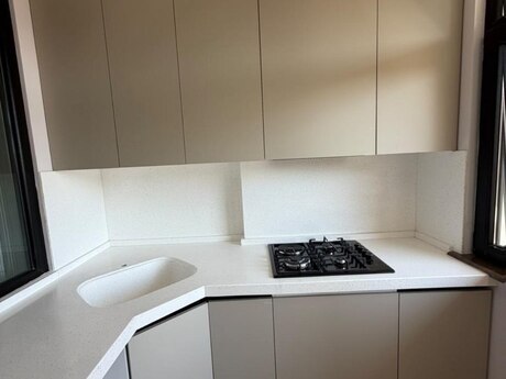 Gənclikdə 2 otaqlı yeni tikili mənzil kirayə verilir, 85 m², 1 100 AZN/ay, şəkil 5 / 12