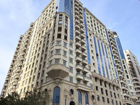 4 otaq · 242 m² · 14/17 mərtəbə, 28 May