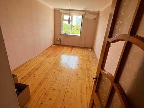 Elan №6558755 - Sumqayıt, Sumqayıt, 5 otaqlı, 90 m², 4/5 mərtəbə