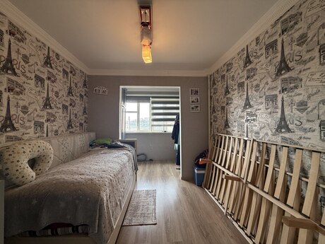 Yeni Günəşlidə 3 otaqlı köhnə tikili mənzil satılır, 70 m², 165 000 AZN, şəkil 5 / 12