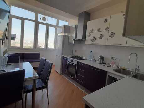 Azadlıq Prospektidə 2 otaqlı yeni tikili mənzil kirayə verilir, 98 m², 700 AZN/ay, şəkil 4 / 12