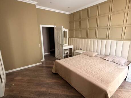 4-room new-build apartment for rent in Nərimanov, 365 m², 2 700 AZN/mo, photo 4 / 12