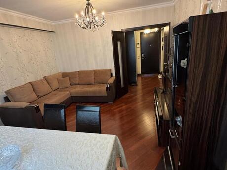 28 Mayda 2 otaqlı köhnə tikili mənzil kirayə verilir, 60 m², 1 000 AZN/ay, şəkil 3 / 11