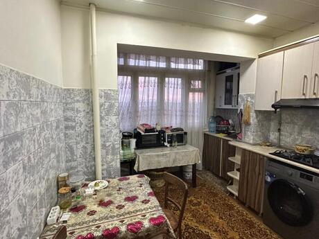 Həzi Aslanovda 2 otaqlı köhnə tikili mənzil satılır, 65 m², 153 000 AZN, şəkil 4 / 12