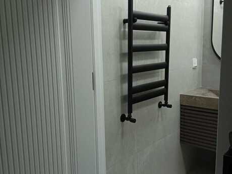 28 Mayda 2 otaqlı yeni tikili mənzil satılır, 58 m², 235 000 AZN, şəkil 5 / 8