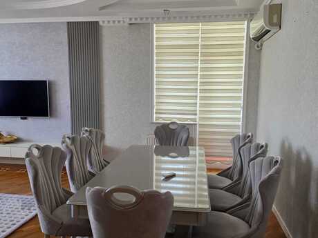 Elan №6558872 - Bakı, Azadlıq Prospekti m., 3 otaqlı, 150 m², 10/14 mərtəbə
