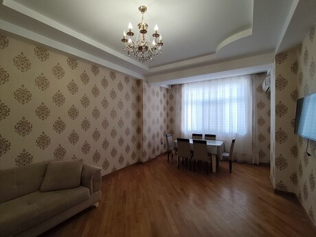 Memar Əcəmidə 3 otaqlı yeni tikili mənzil kirayə verilir, 119 m², 900 AZN/ay, şəkil 3 / 12