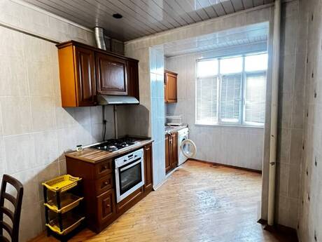 Yasamalda 2 otaqlı köhnə tikili mənzil satılır, 66 m², 225 000 AZN, şəkil 4 / 12