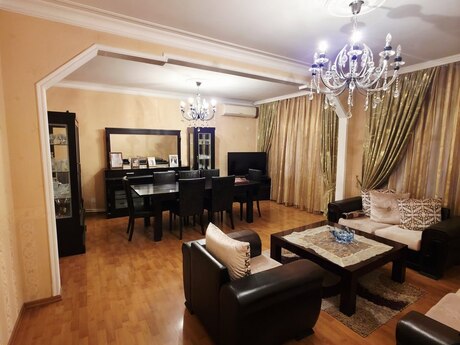 5-комн. · 130 m² · 5/9 этаж, Azadlıq Prospekti