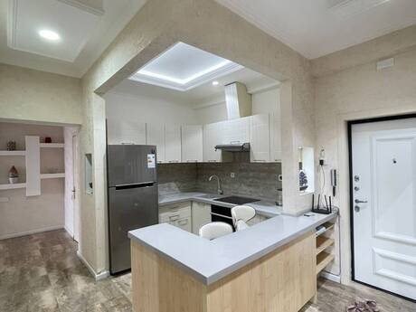 Объявление №6558905 - Баку, пос. Бадамдар, 3-комн., 100 м², 4/16 этаж