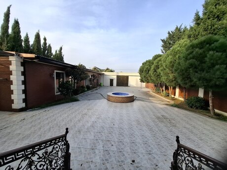 Fatmayıda 8 otaqlı həyət evi satılır, 240 m², 349 000 AZN, şəkil 2 / 12