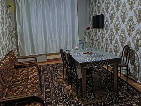 Elan №6558915 - Bakı, Neftçilər m., 2 otaqlı, 48 m², 3/5 mərtəbə
