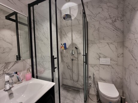 Nəriman Nərimanovda 3 otaqlı yeni tikili mənzil kirayə verilir, 100 m², 1 250 AZN/ay, şəkil 3 / 10
