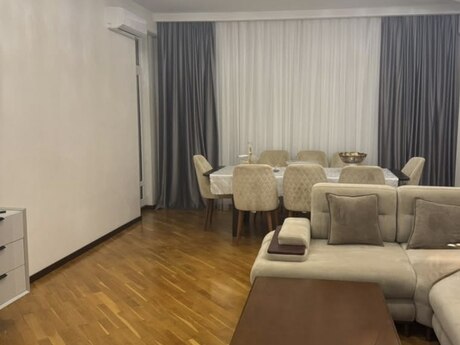 8 Noyabrda 3 otaqlı yeni tikili mənzil satılır, 138 m², 390 000 AZN, şəkil 4 / 12