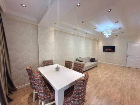 Jasmine Park kompleksində 2 otaqlı yeni tikili mənzil kirayə verilir, 80 m², 700 AZN/ay, şəkil 2 / 7