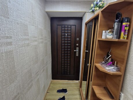 Nəriman Nərimanovda 3 otaqlı köhnə tikili mənzil satılır, 75 m², 240 000 AZN, şəkil 4 / 12