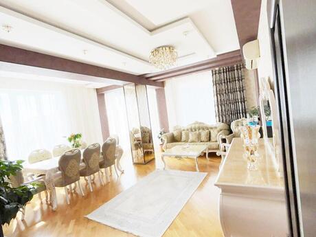 3 otaq · 137 m² · 13/15 mərtəbə, Nəsimi