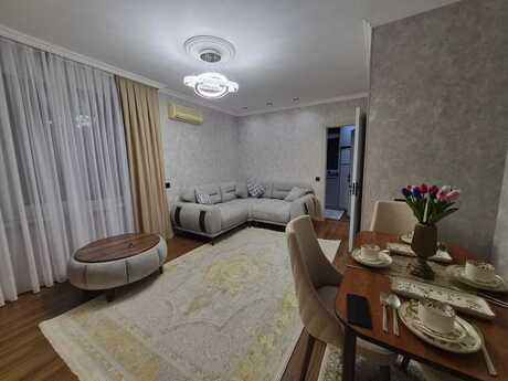 Elan №6559088 - Bakı, Gənclik m., 2 otaqlı, 50 m², 4/11 mərtəbə